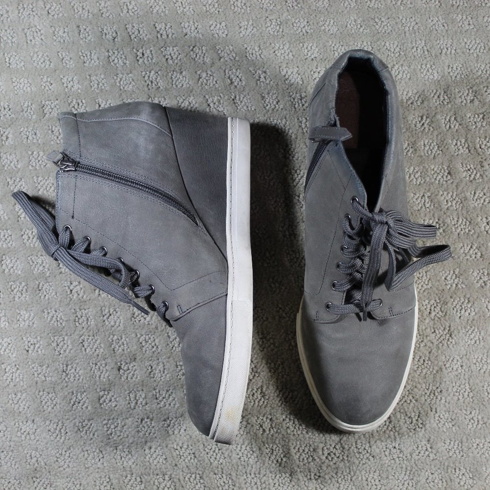 Casalon Size 11M Grey Leather 3" Wedge Lift Sneakers
